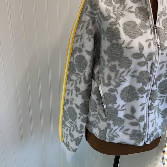 NWT Calia BodyBreeze Grey and Yellow Zippered Sweatshirt! Size medium! - Picture 4 of 12